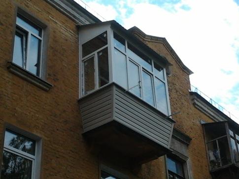 г.Чернигов   Балкон "под ключ"  с новой крышей
