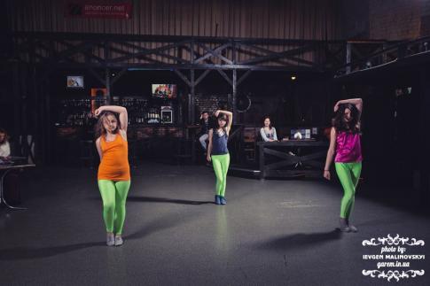 Танцы для детей. Обучение танцам jazz-funk (джаз-фанк) в Чернигове - в студии танцев Midnight STARS при школе танцев Эвет.