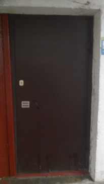 металлические входные двери в подъезд с кодовым замком