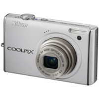Цифровой фотоаппарат Nikon Coolpix S640 white