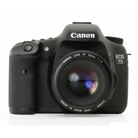 Цифровой фотоаппарат CANON EOS 7D EF-S 15-85 IS kit